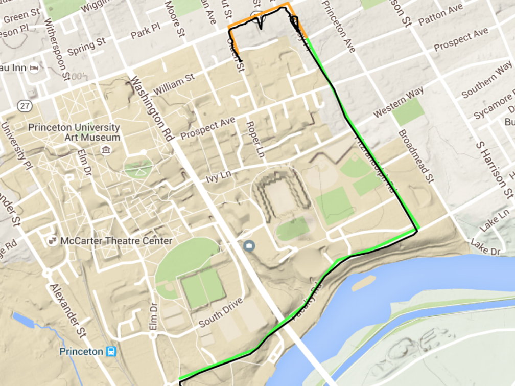Черным отмечен маршрут, построенный с использованием GPS, желтым и зеленым — при помощи PinMe