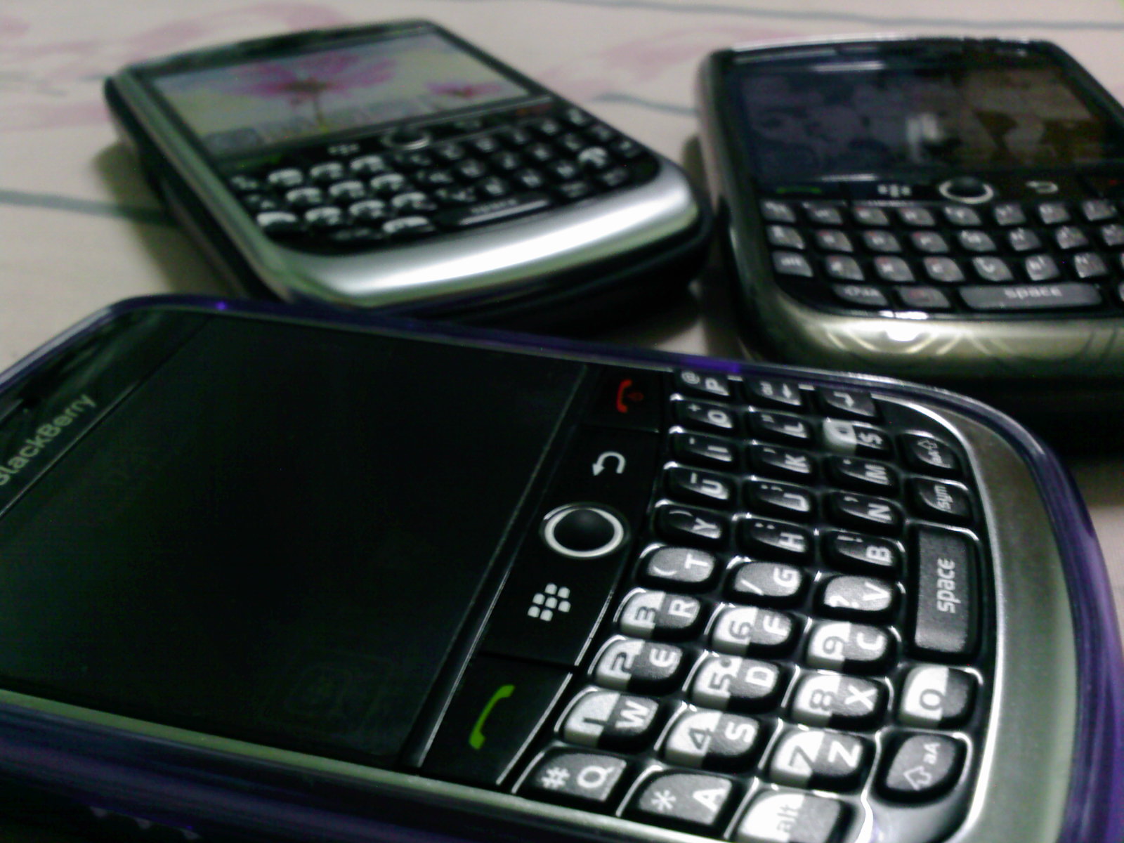 В качестве устройств использовались смартфоны BlackBerry