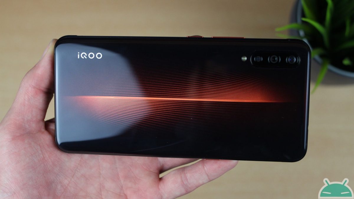 Vivo iqoo 12. Iqoo 8 Pro экран. Iqoo 9. Honor 50 DC dimming. Iqoo 5 m.